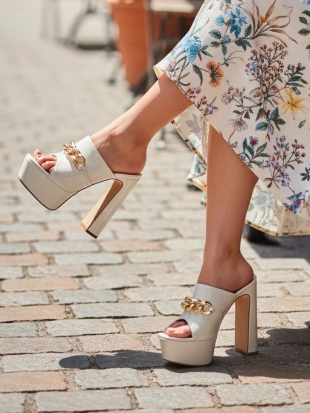 White Platform Heels With Gold Chain Detail Open Toe Patent Finish & Chunky Bloc